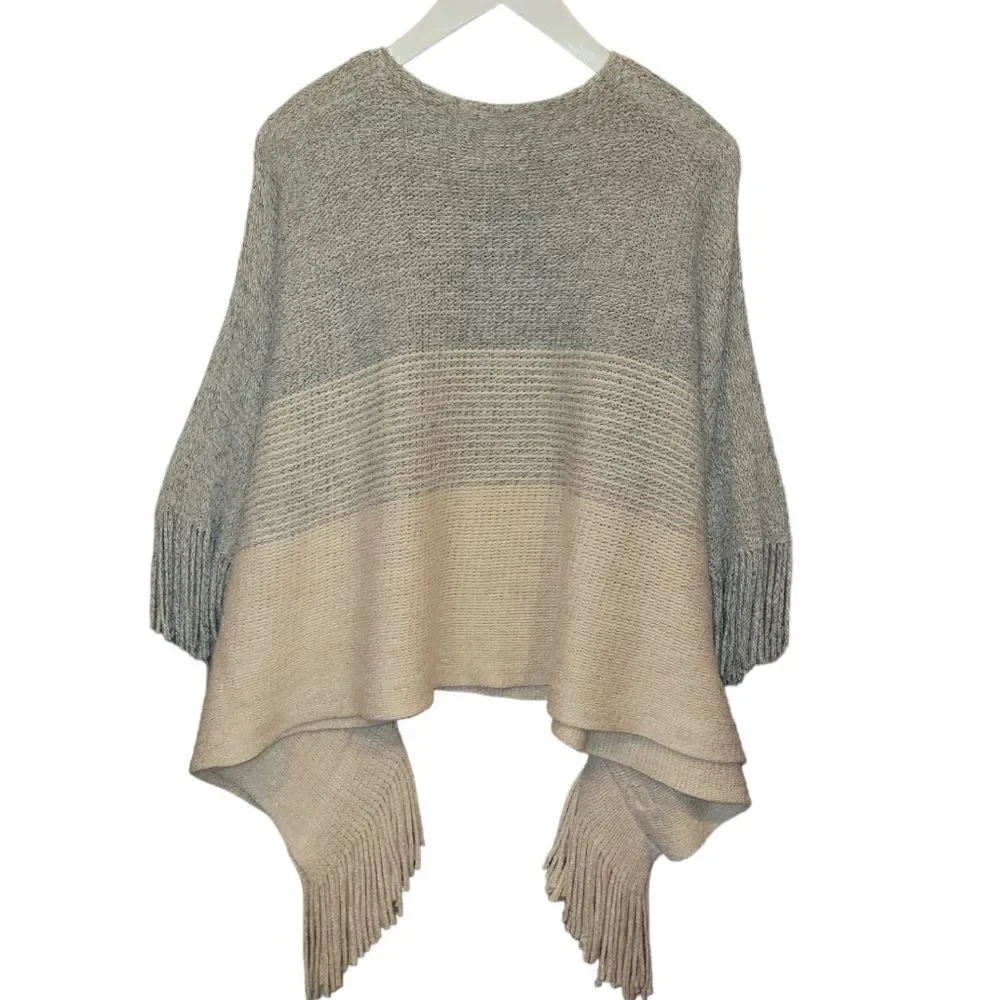 NWOT GENTLE Fawn Tristan Sweater Poncho Fringe Grey Gray Cream OS